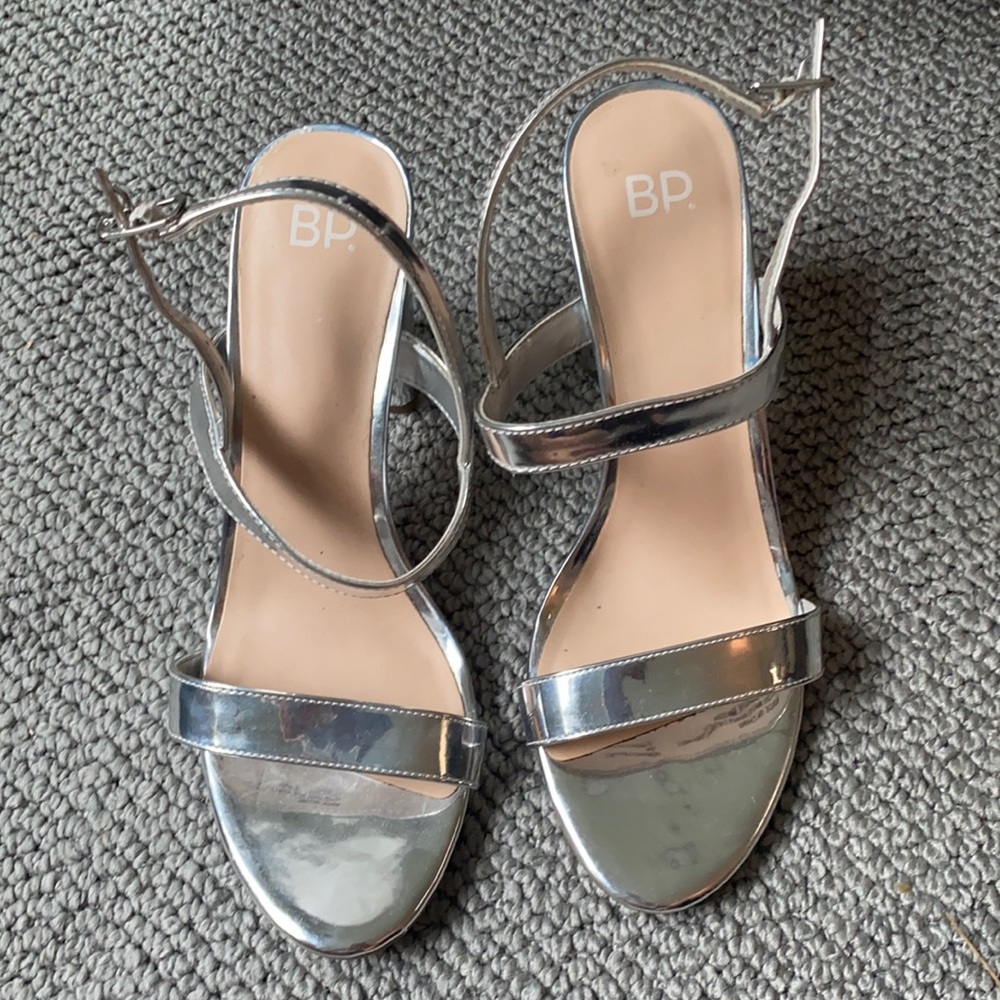 BP Lula block heel metallic size 7.5